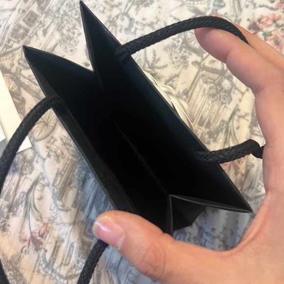 Gift bag - Picture 3 of 6